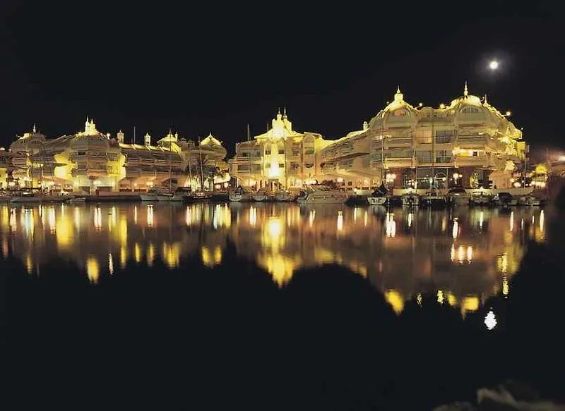 Puerto Marina Palace Benalmadena